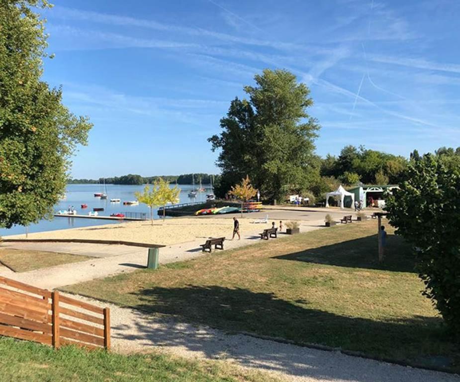 La Des Muriers Tres Spacieuse Dans Un Environnement Calme Villa