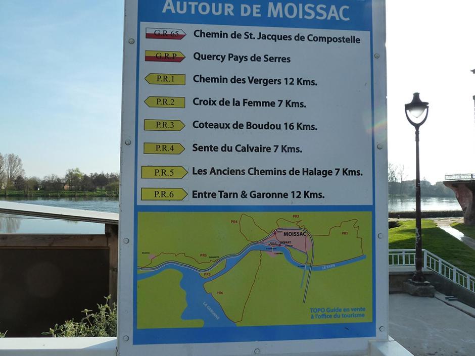 La Des Muriers Tres Spacieuse Dans Un Environnement Calme Villa Malause